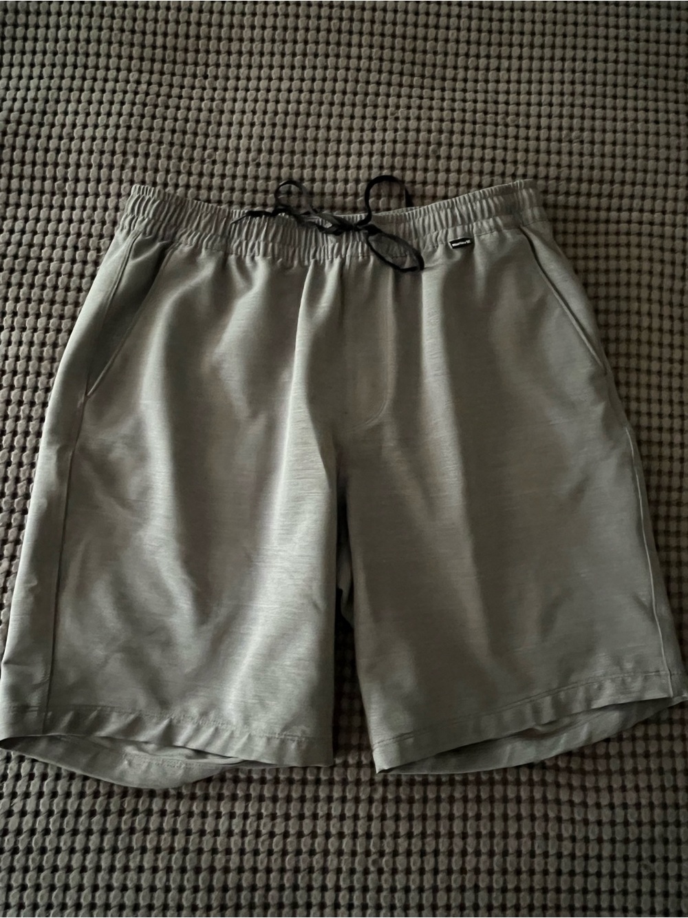 Hurley Men's Athletic Drawstring Shorts - Grey/Silver